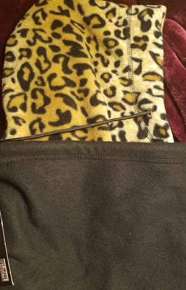 Hot Headz Fleece Hood - Picture 3 of 8